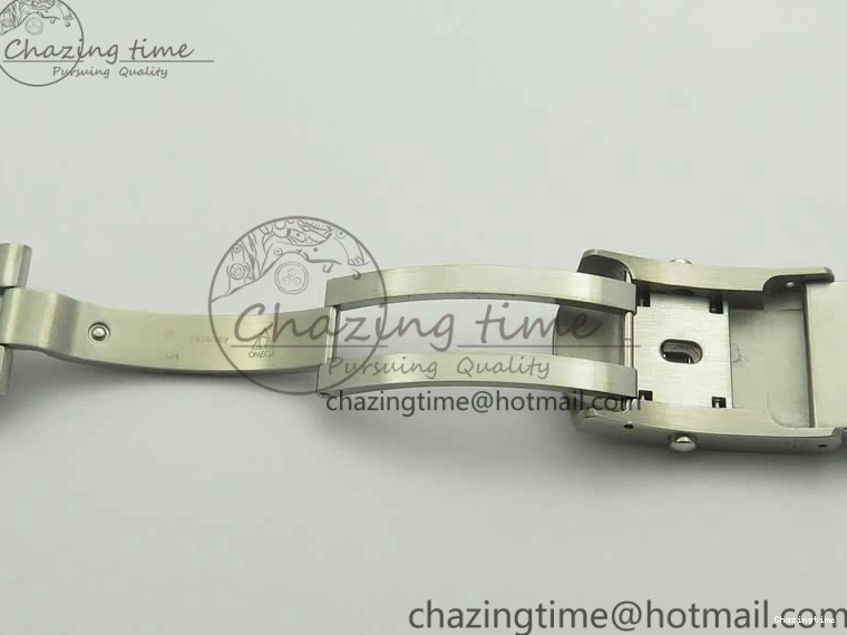 1225 ComfortFit Speedmaster SS “Speedy Tuesday” OMF Best Edition Black Dial on SS Bracelet Manual Winding Chrono Movement 7994